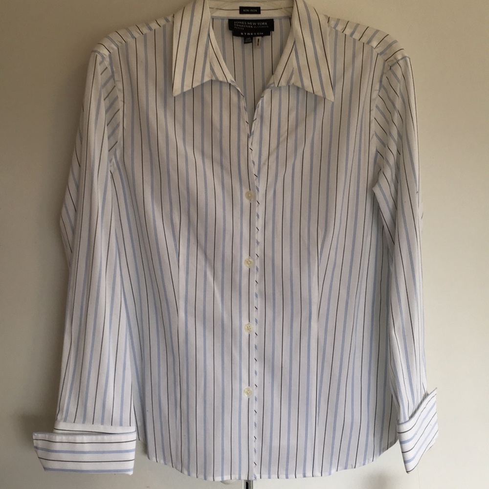 NEW—- Jones New York Dress Shirt